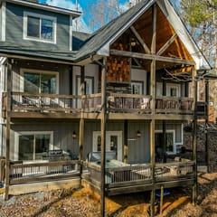 Hearthside Hideaway by Mountain Oasis | Luxury Coosawattee Cabin