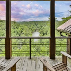 Mountain River Lodge | River View Cabin in Ellijay