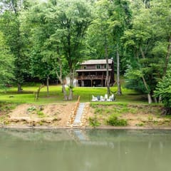 Fish Trap Retreat by Mountain Oasis | Riverfront Escape