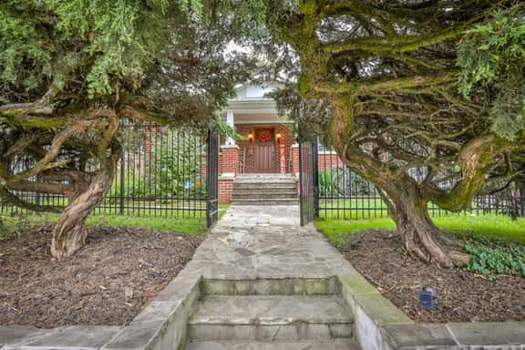 Apple Cottage by Mountain Oasis | Luxury Downtown Ellijay - Image 1