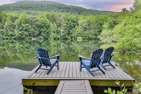 LallyBroch on the Lake by Mountain Oasis | Lakefront Cabin - Image 1
