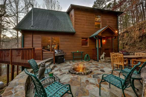 Riverview Hideaway by Mountain Oasis | Dog-Friendly & Riverview - Image 1