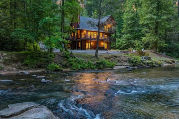 Rockin' River by Mountain Oasis | Trout Fishing Cabin Coosawatte - Image 1