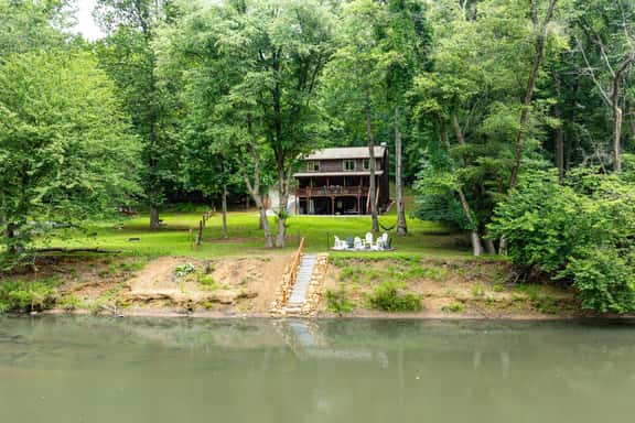Fish Trap Retreat by Mountain Oasis | Riverfront Escape - Image 1