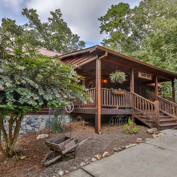 Jagged Owl by Mountain Oasis | Dog-Friendly Coosawattee Cabin - Image 1