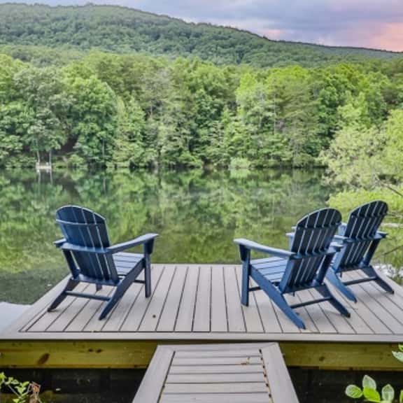 LallyBroch on the Lake by Mountain Oasis | Lakefront Cabin - Image 1