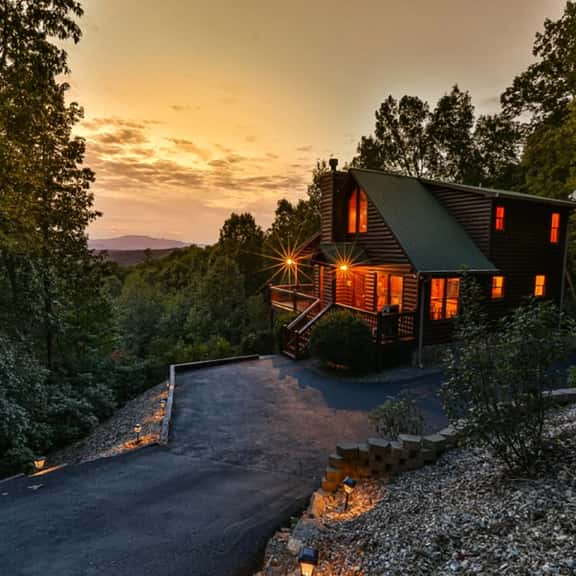 Nature's Loft by Mountain Oasis | Sunset Mountain Views - Image 1