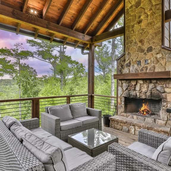 Mountain River Lodge | River View Cabin in Ellijay - Image 1