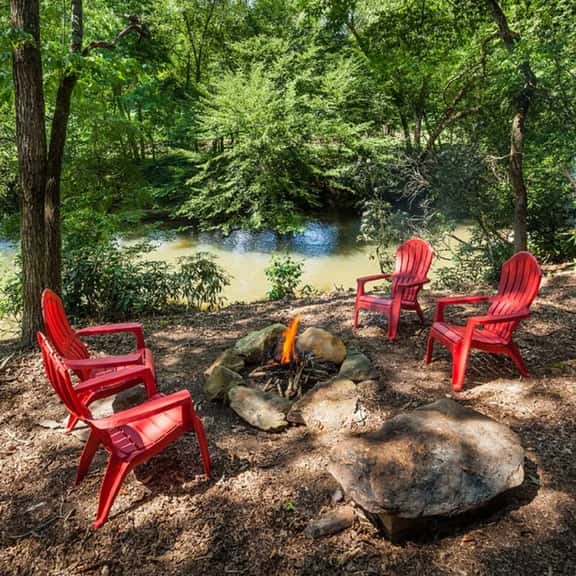 Cartecay Fever by Mountain Oasis | Riverfront Cabin in Ellijay - Image 1