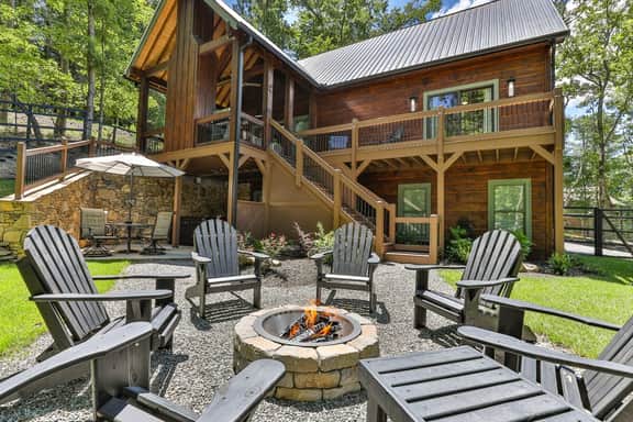 Francis Oaks by Mountain Oasis | Luxury Cabin in Coosawattee - Image 4